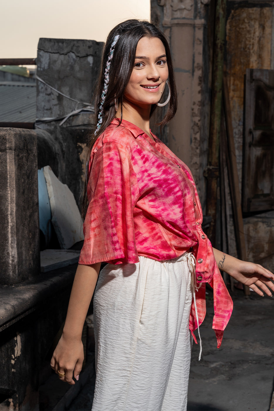 Apple red shibori tie shirt