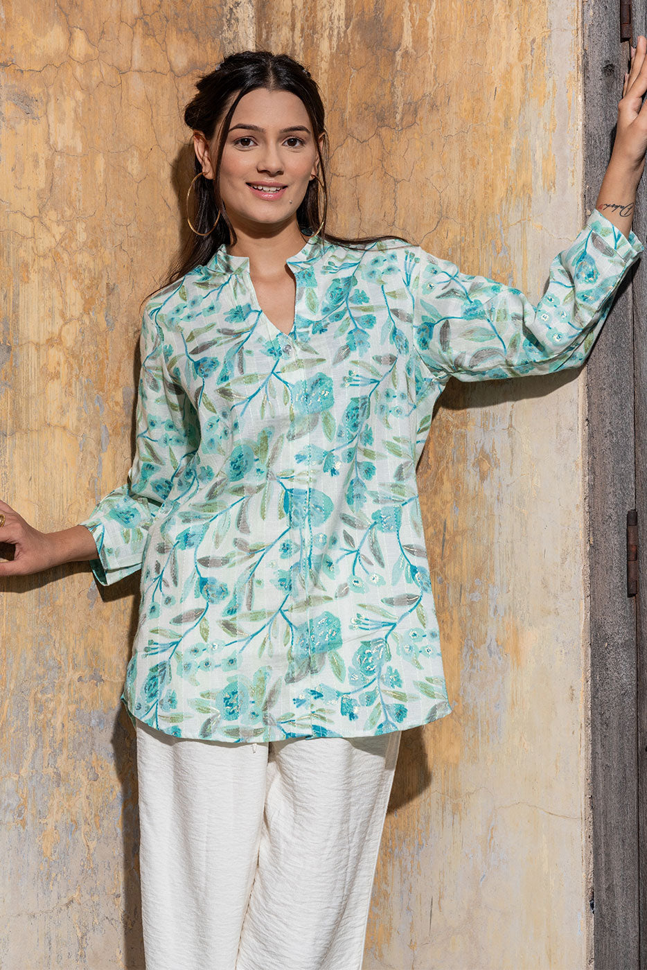 Rosy Blue blossom top