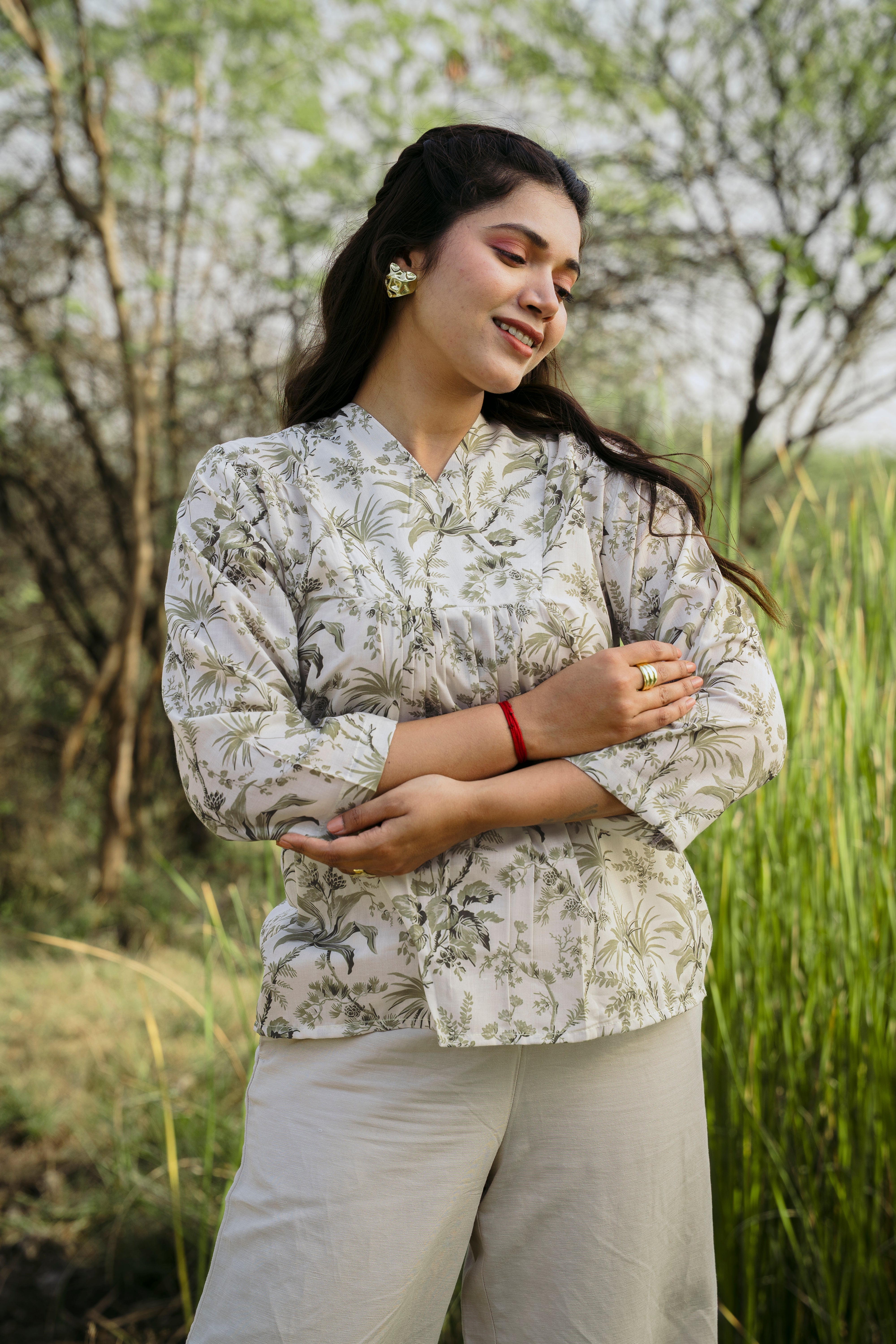 OLIVE BOTANICAL PEPLUM TOP
