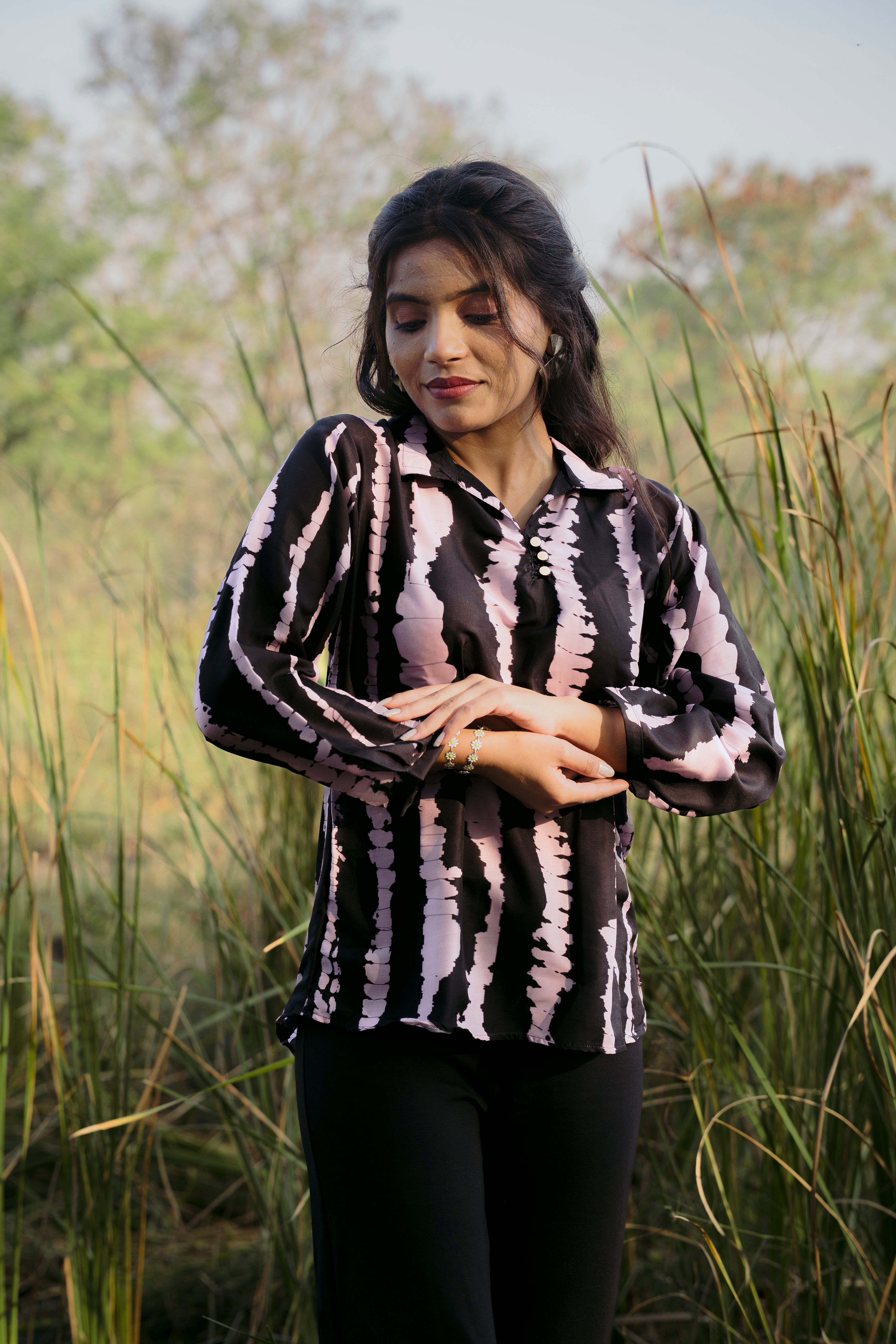 NOIR BLUSH  WAVE TOP